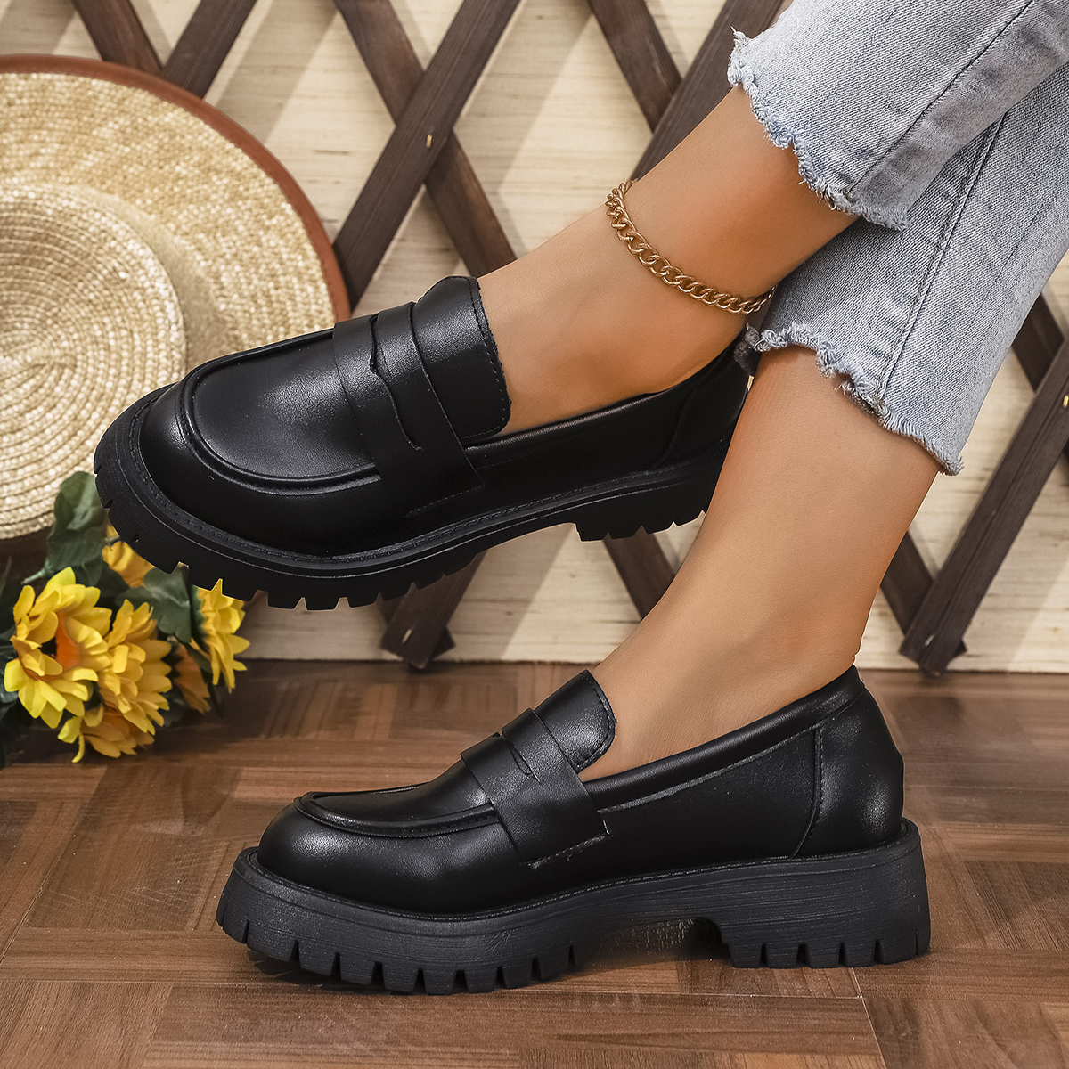 Women's British Style Thick Bo - Patent Leather Oxford ulasan dan harga